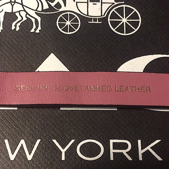 COACH - LUGGAGE TAG (NWT) - Picture 5 of 9